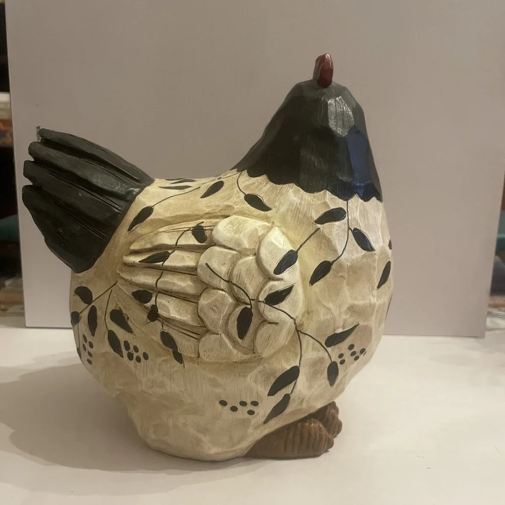 Large Decorative Round Black And White Chicken‎ Hen Great Details